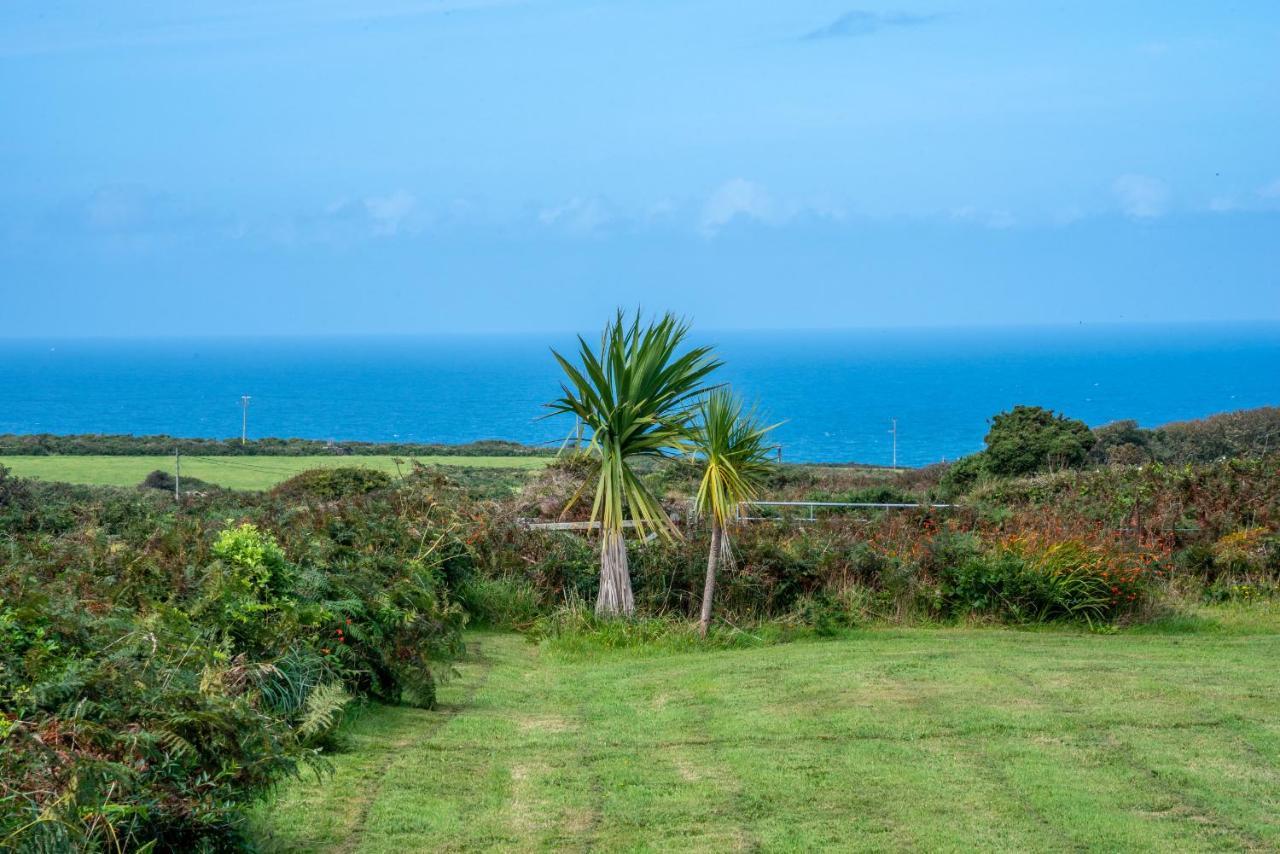 Finest Retreats - Western Watch - Sea Views, Pets Accepted, Sleeps 6 Lower Boscaswell ภายนอก รูปภาพ